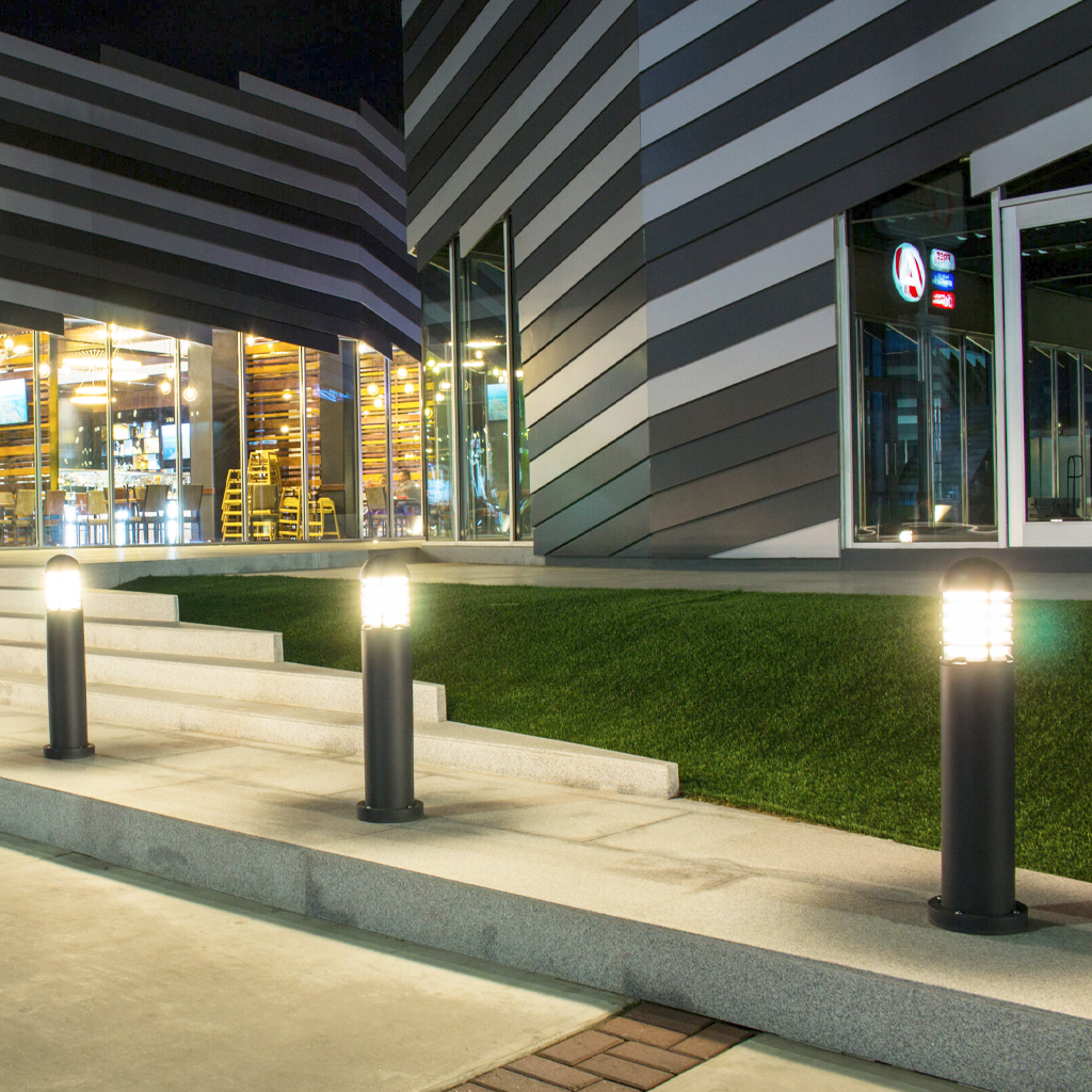 irl-commercial-bollard-lighting-walkway-mexico