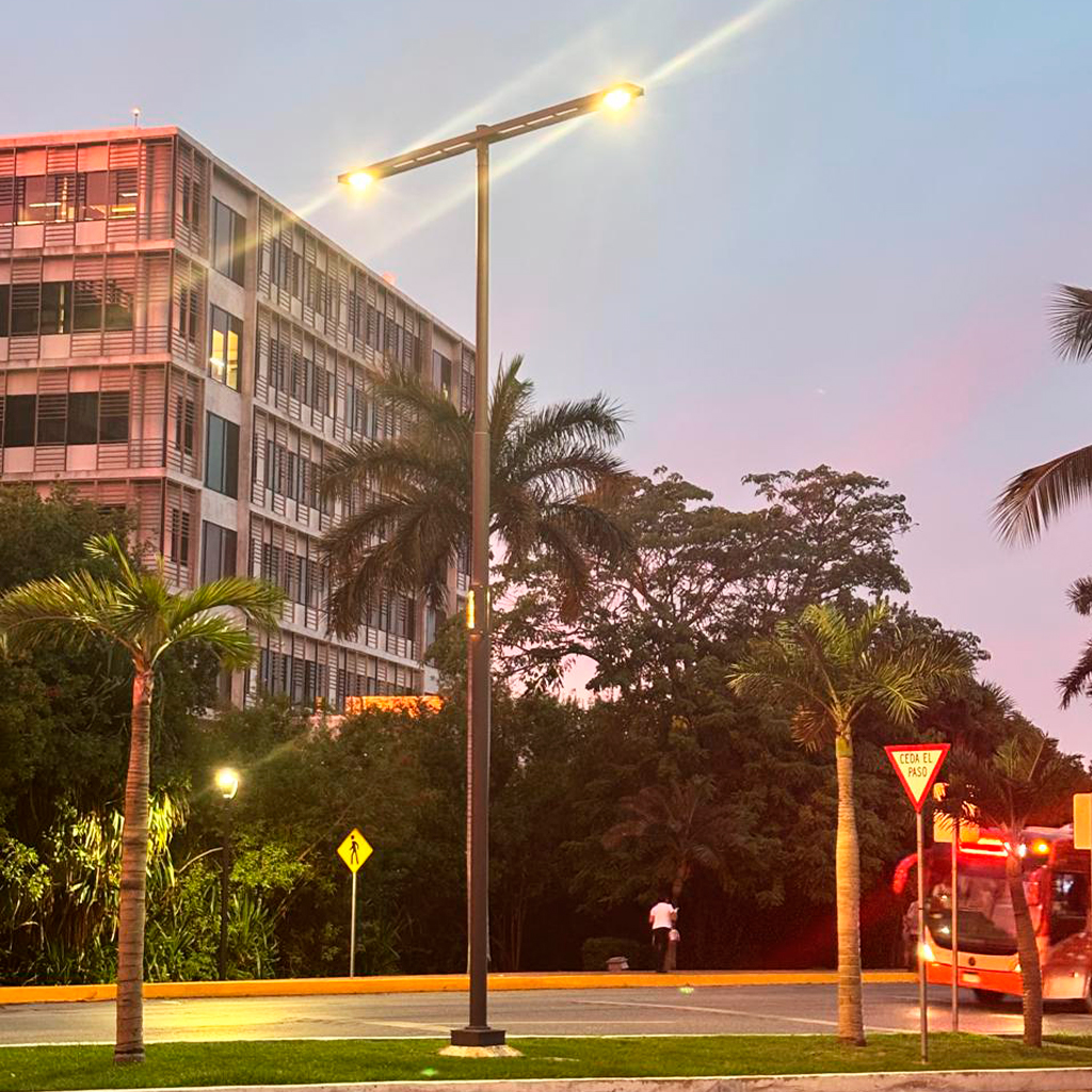 sistema de iluminación en carretera