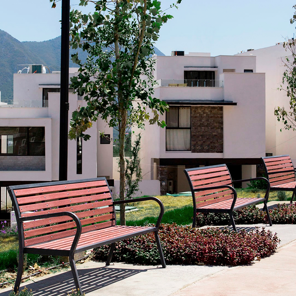 irl-urban-park-bench-manufacturer